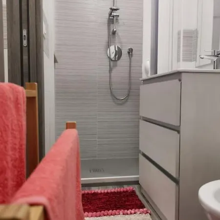 Πανσιόν Il Giardino Di Alessandra 4*