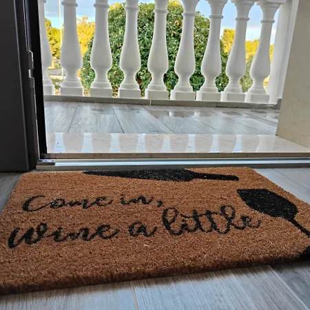 Πανσιόν Il Giardino Di Alessandra 4*