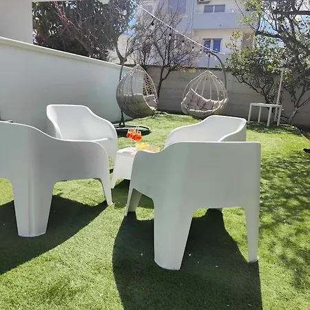 Konukevi Il Giardino Di Alessandra 4*