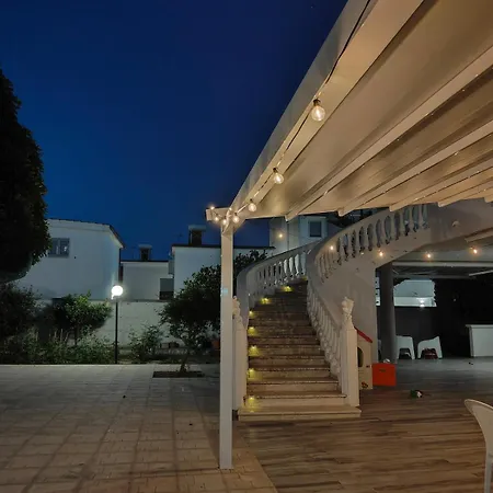 Il Giardino Di Alessandra 4* Tarente